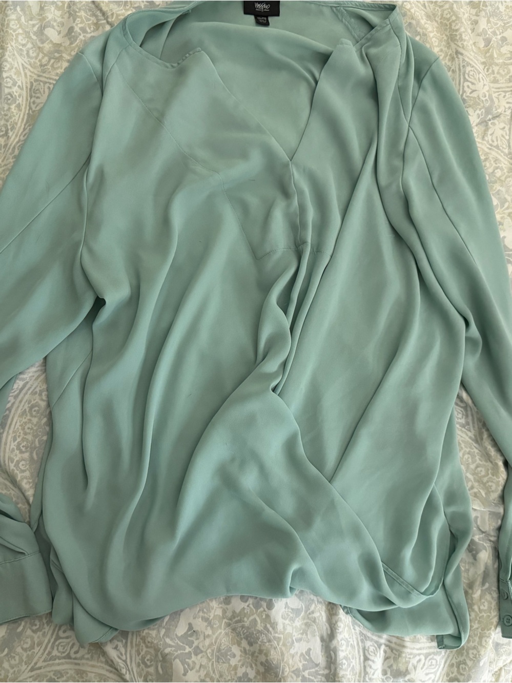 Mossimo Supply Co. Lightweight V-Neck Blouse in Sage